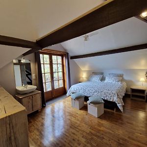 Domaine Des Grands Bois Privatise, 9 Chambres, 18 Personnes, Salle De Jeux, Piscine Panoramique Privee Et Chauffee